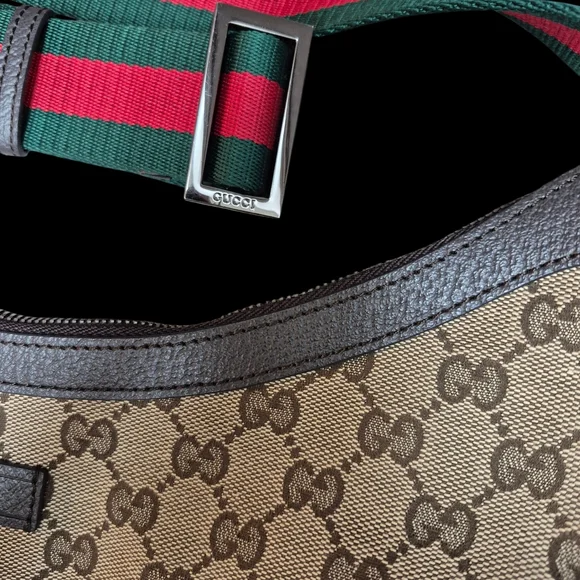 Gucci Monogram Shoulder Bag with Green and Red Strap - Picture 3 of 4